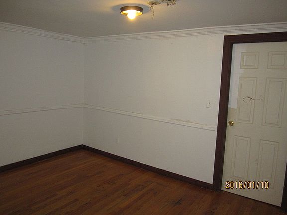 4th image of 159 Clifton Pl #1