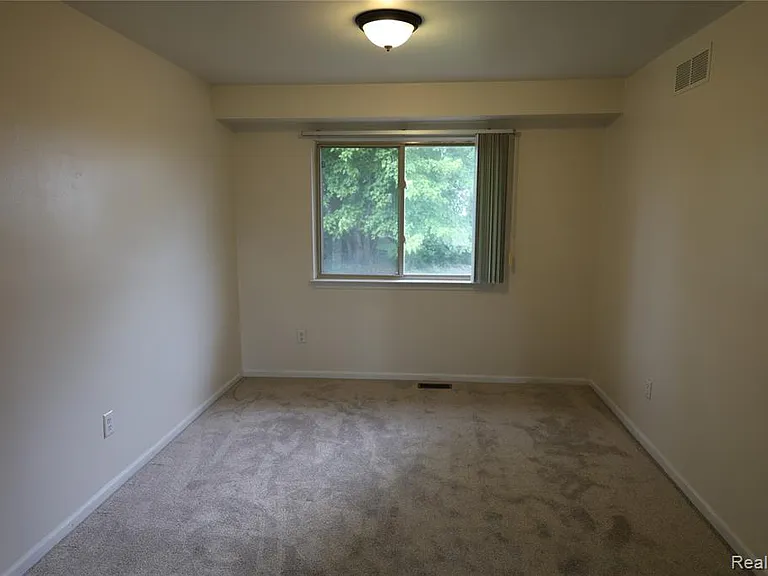 3361 Milcroft Ct — Photo 13