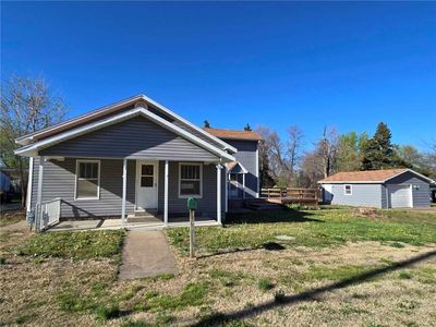 620 W Pine St, Chanute, KS, 66720