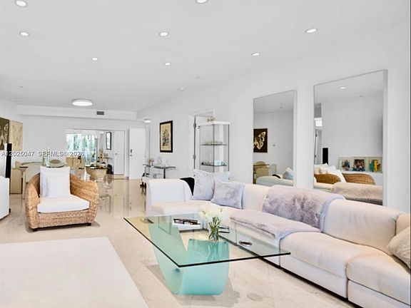 5th image of 9601 Collins Ave Penthouse 403