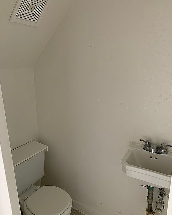 1st image of 9550 Deering Dr APT 101
