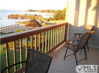 135 1st St APT 2D, Keyport, NJ 07735