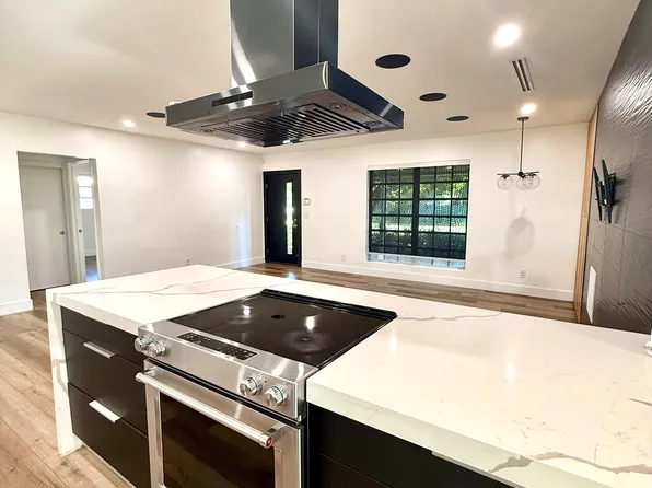 4411 Thomas St, Hollywood, FL 33021