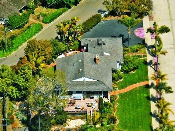 2nd image of 1030 Alberta Ave
