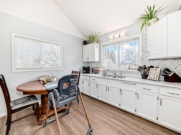 4th image of 5602 S 51st Ave