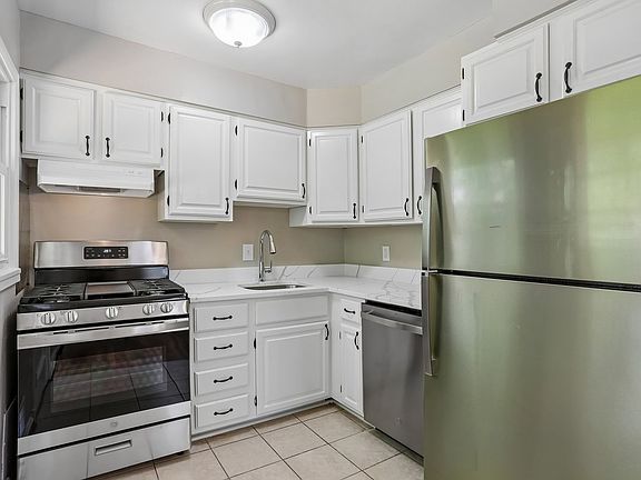 2nd image of 11105 Stillwater Ave