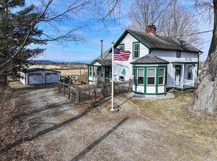 447 North St, New Haven, VT 05472