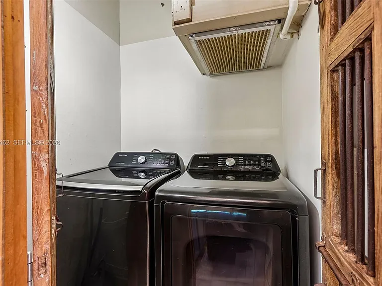 2731 S Parkview Dr — Photo 44