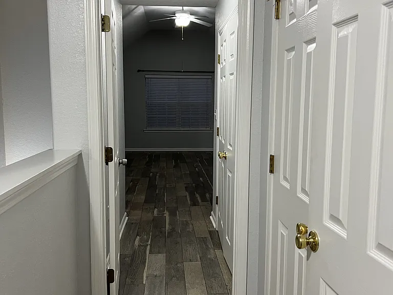 UPSTAIRS HALLWAY