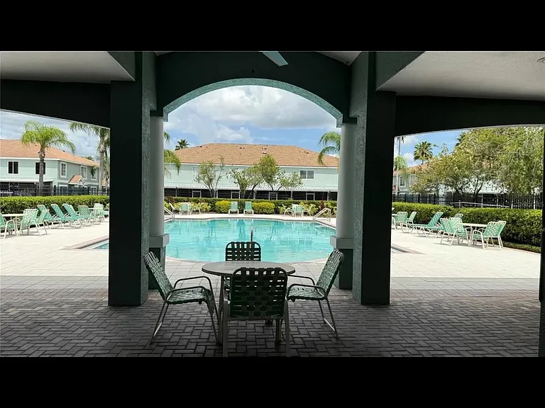 2035 Fluorshire Dr — Photo 14