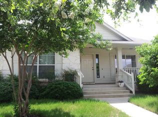 1525 Big Bend Dr, Cedar Park, TX 78613