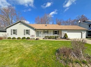 109 Forest Creek Dr, Struthers, OH 44471