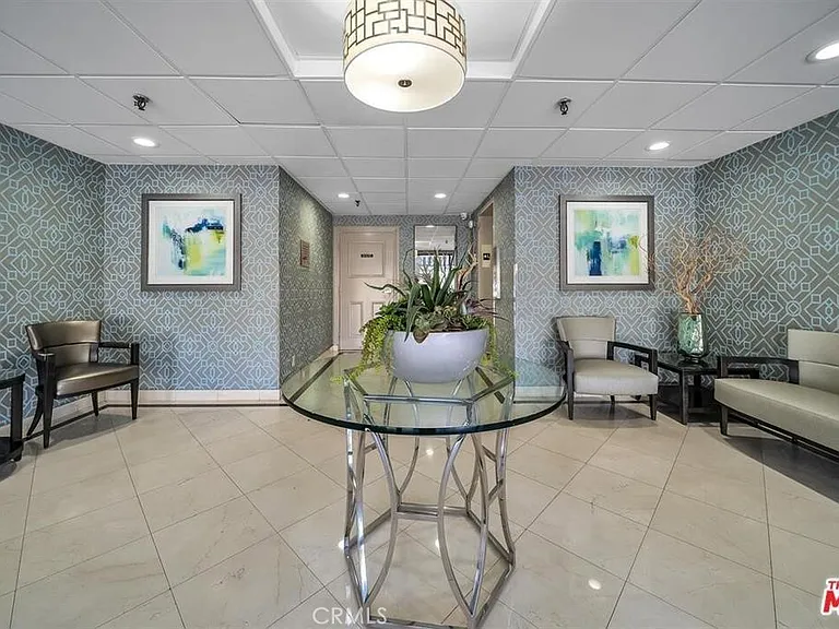 1115 S Elm Dr #512 — Photo 3
