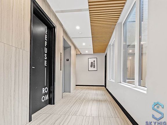 5th image of 282 Linden Blvd #3A