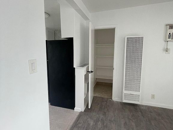 3rd image of 115 W Eulalia St #B