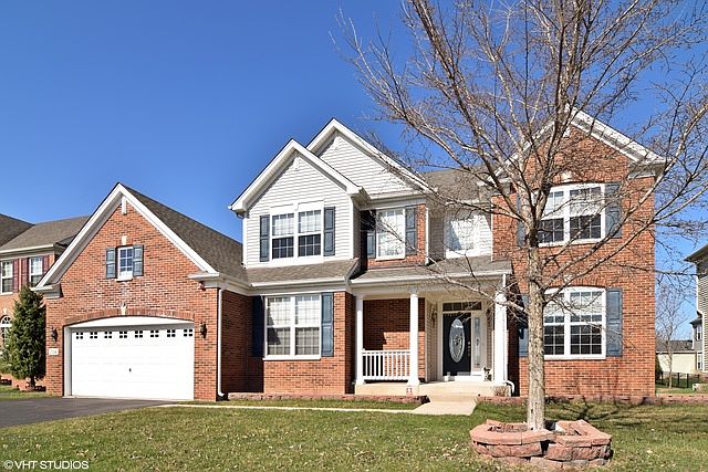 1st image of 2104 Amelia Ln