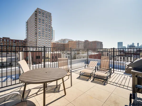 313 Washington Street image 14 of 21