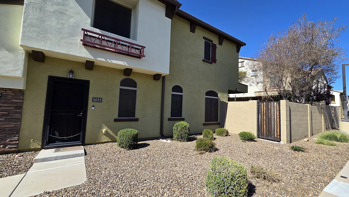 Building Photo - 2725 E Mine Creek Rd #1033