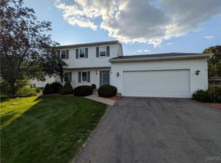 5 Hickory Ln, Cortland, NY 13045