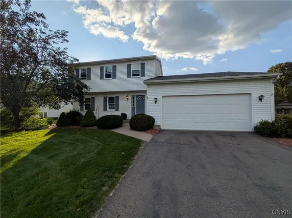 5 Hickory Ln, Cortland, NY 13045