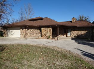 232 Lakeview Dr, Runaway Bay, TX 76426