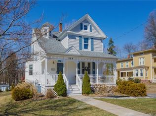 254 Summit St, Plantsville, CT 06479
