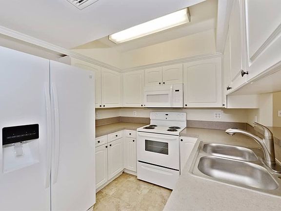 5th image of 4216 Northwind Ln