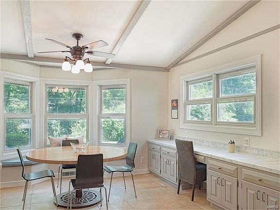 4th image of 727 Wenneker Dr