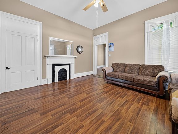 3rd image of 500 1st St