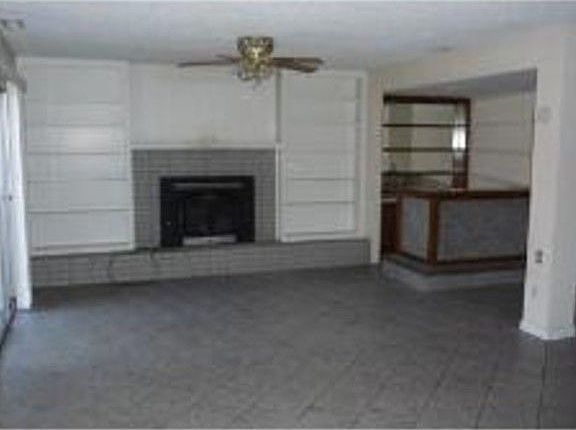 4th image of 2802 W Simmons Ln