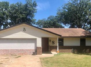 106 S Timberline Dr, Perkins, OK 74059