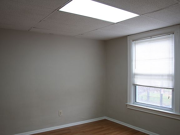 Large Bedroom