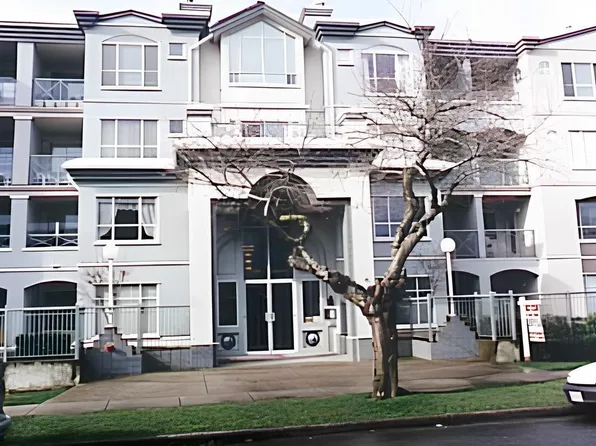 6475 E Chester St #418, Vancouver, BC V5W 4B7