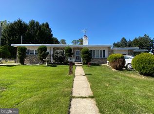 1114 Welsh Rd, Philadelphia, PA 19115