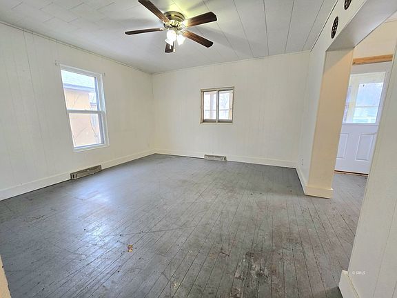 4th image of 212 S Sargent Ave