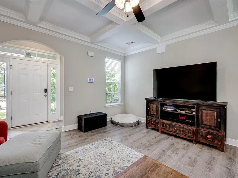 5504 Meghan Ln — Photo 6