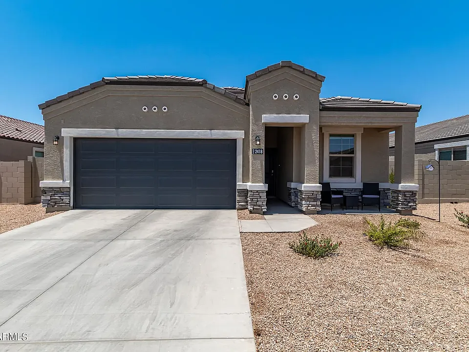 2418 E Santa Barbara Trl
