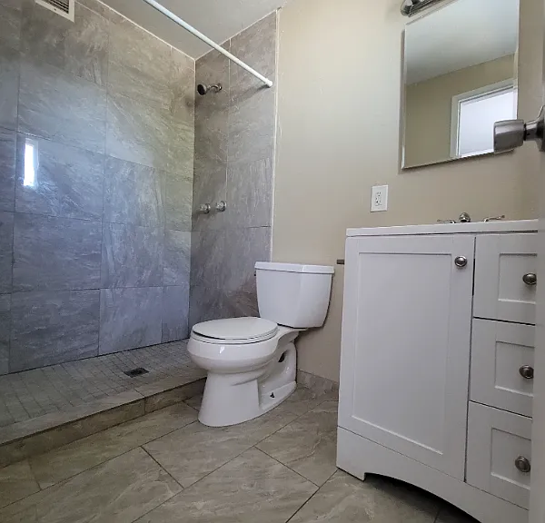 3947 E Drexel Rd — Photo 8