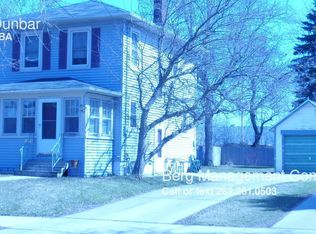 217 Dunbar Ave, Waukesha, WI 53186