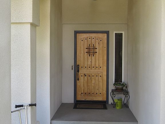2nd image of 32039 Elbow Ct