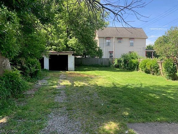 3rd image of 6401 Storer Ave