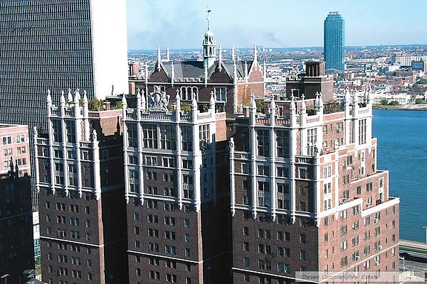 Rented by Steven Corcoran Real Estate | media 41