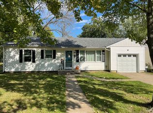 937 Hazel Pl, Mexico, MO 65265