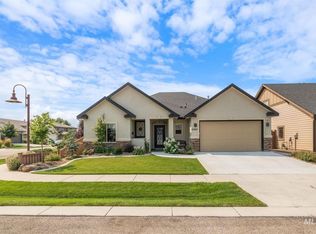 10063 W Whitecrest St, Star, ID 83669