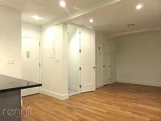 Rented by Rennit Inc.