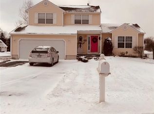 6423 Sharon Dr, Auburn, NY 13021