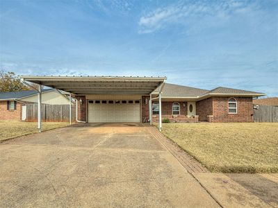 1109 E Hills Dr, Moore, OK, 73160