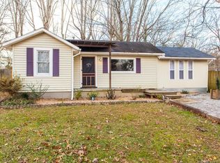 216 Half Circle Ln, Hendersonville, NC 28791