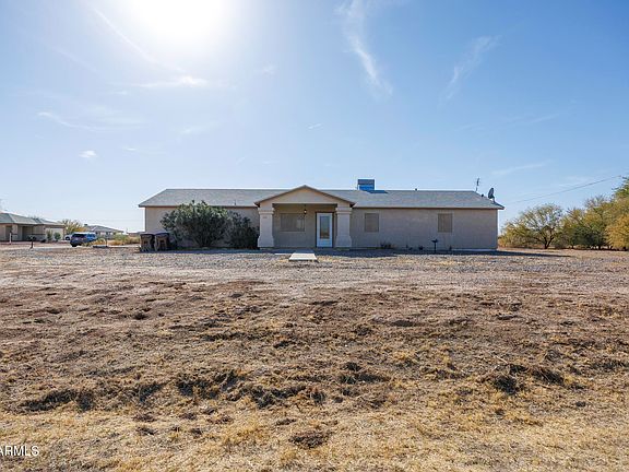 3rd image of 3950 N SAN CARLOS Drive