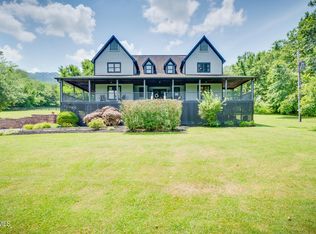 3017 Old Woodway Rd, Dryden, VA 24243